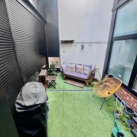 Large Modern Industrial Loft Close To Beaches * A Coruña